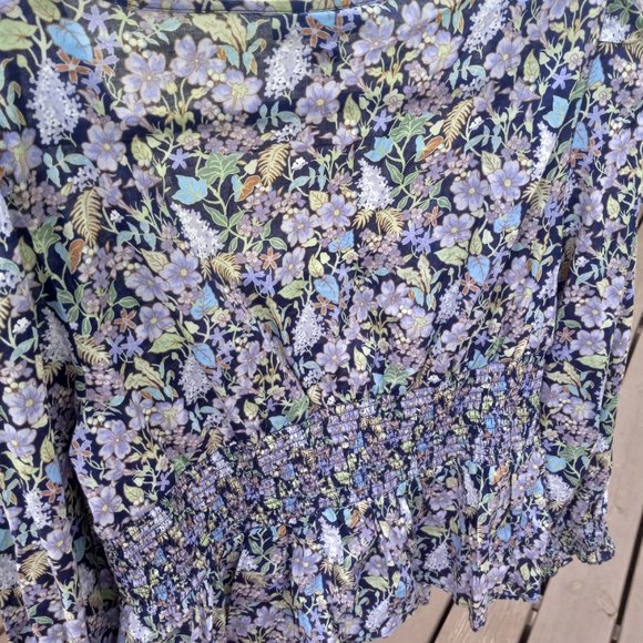 Cottage Core Athena Floral Florentine Neckline INC Concepts top - Picture 6 of 7